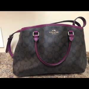Gently used Coach purse (offers welcome!!)